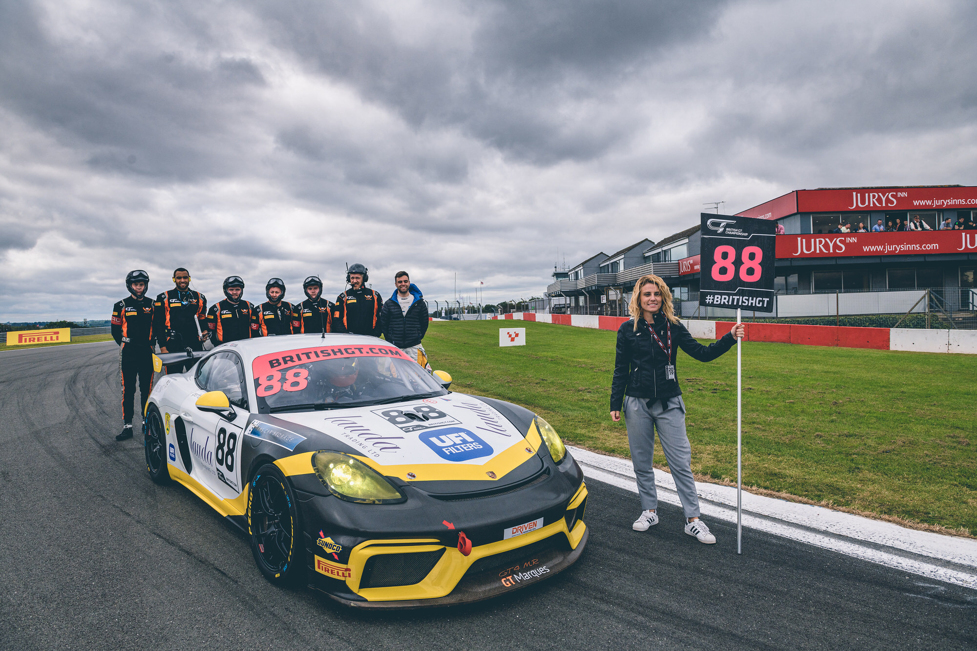 ufi-filters-dino-zamparelli-british-gt-championship-15 PP电子·仿照器(试玩游戏)官方网站